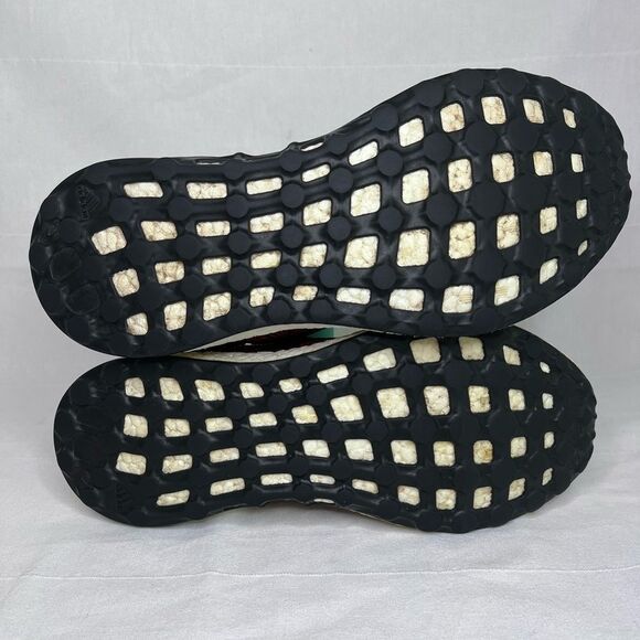 Adidas PureBoost Red men’s shoes, men size 10 - Picture 5 of 6